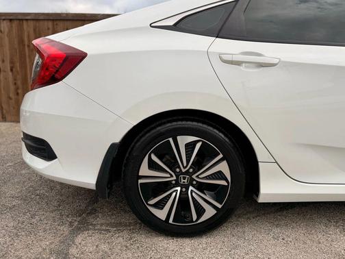 2018 Honda Civic EX-L