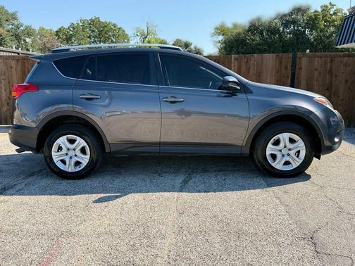 2013 Toyota RAV4 LE