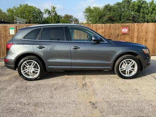 2017 Audi Q5 2.0T Premium Plus