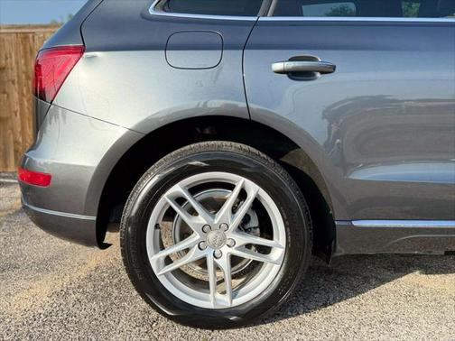 2017 Audi Q5 2.0T Premium Plus