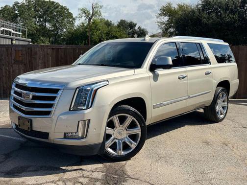2017 Cadillac Escalade ESV Sport
