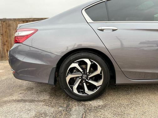 2017 Honda Accord EX