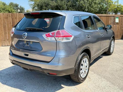 2015 Nissan Rogue S
