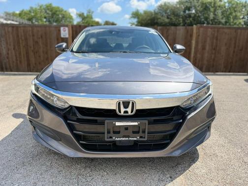 Modern Steel Metallic 2018 Honda Accord LX