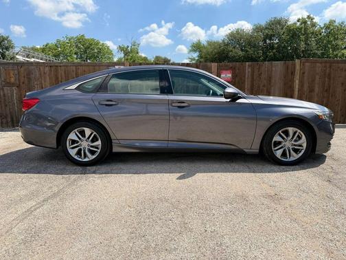Modern Steel Metallic 2018 Honda Accord LX