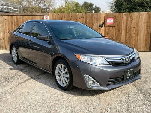 2014 Toyota Camry XLE