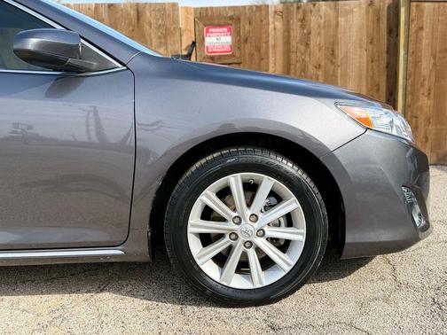 2014 Toyota Camry XLE