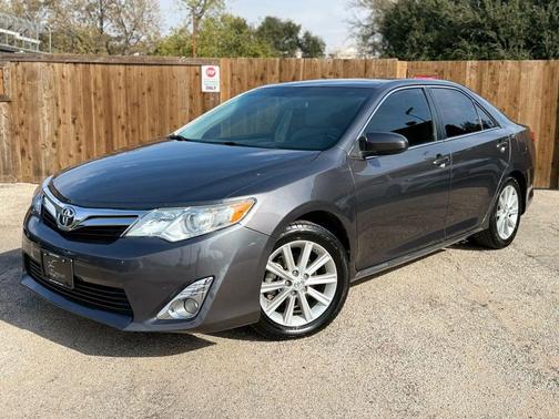 2014 Toyota Camry XLE