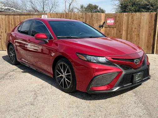 2021 Toyota Camry SE