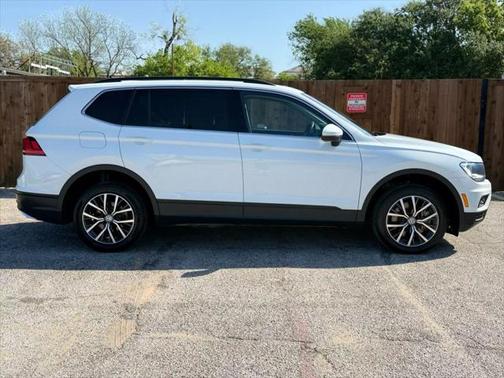 2019 Volkswagen Tiguan 2.0T SE