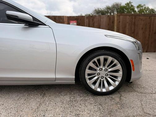 2015 Cadillac CTS 2.0L Turbo Luxury