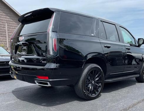 Photo 3 of 21 of 2022 Cadillac Escalade Premium Luxury