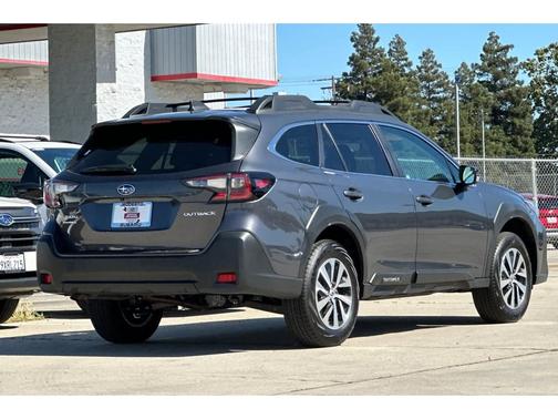 Magnetite Gray Metallic 2025 Subaru Outback Premium