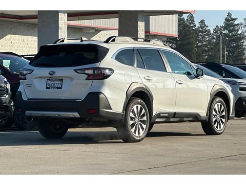 2025 Subaru Outback Limited XT