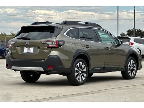 2025 Subaru Outback Limited XT