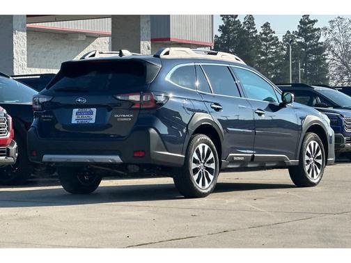 2025 Subaru Outback Touring
