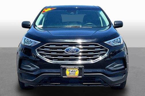 Black 2020 Ford Edge SE