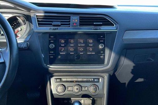 2018 Volkswagen Tiguan 2.0T SE