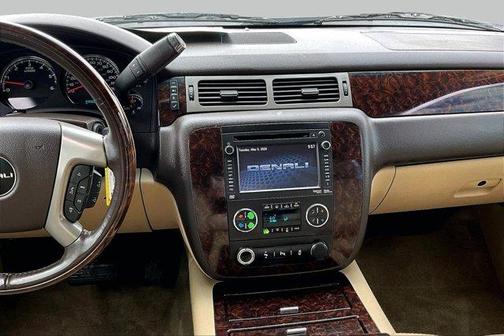 Mocha Steel Metallic 2013 GMC Yukon Denali