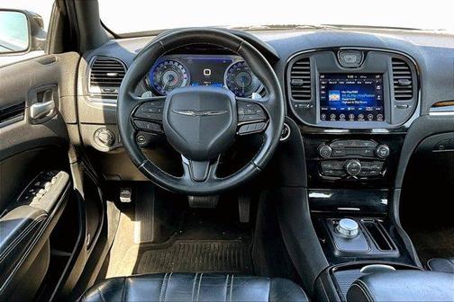 2017 Chrysler 300 S
