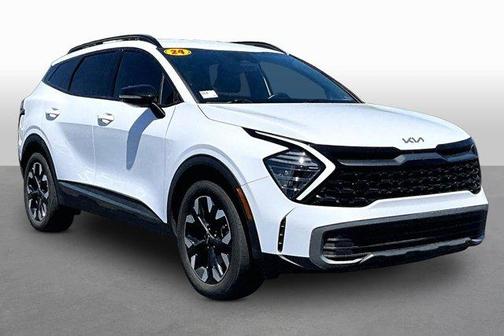 Glacial White Pearl 2024 Kia Sportage X-Line