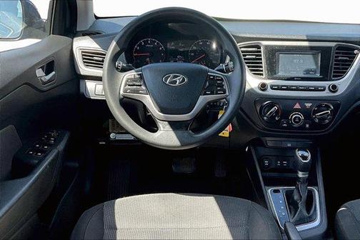 2020 Hyundai Accent SE