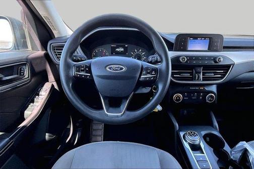 Blue Metallic 2022 Ford Escape S
