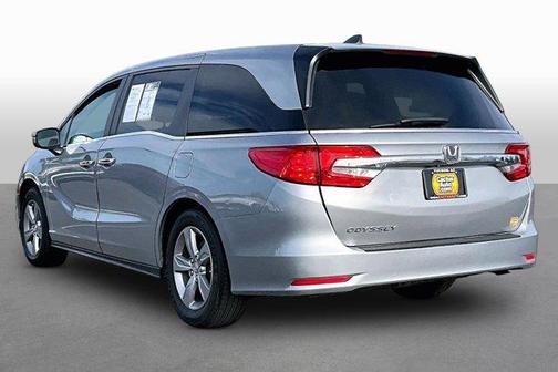 Silver 2018 Honda Odyssey EX-L