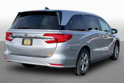 Silver 2018 Honda Odyssey EX-L