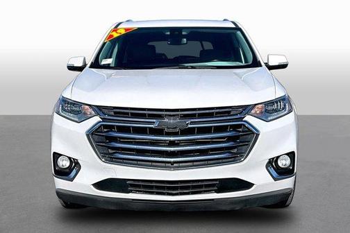 Iridescent Pearl Tricoat 2019 Chevrolet Traverse High Country