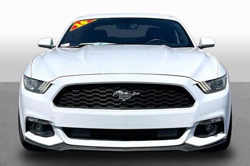 2016 Ford Mustang V6
