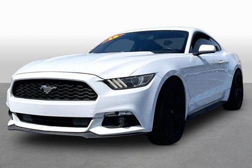 Oxford White 2016 Ford Mustang V6 Coupe
