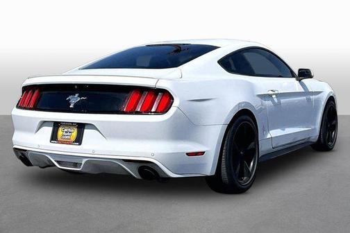 2016 Ford Mustang V6