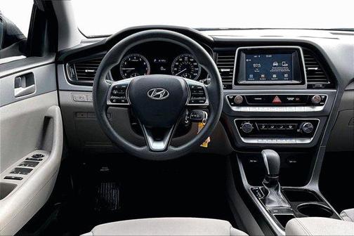 2018 Hyundai SONATA ECO