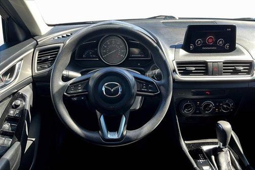 2017 Mazda Mazda3 Sport