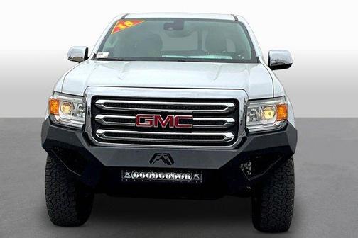 Summit White 2018 GMC Canyon SLT