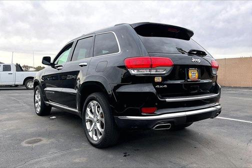 2019 Jeep Grand Cherokee Summit