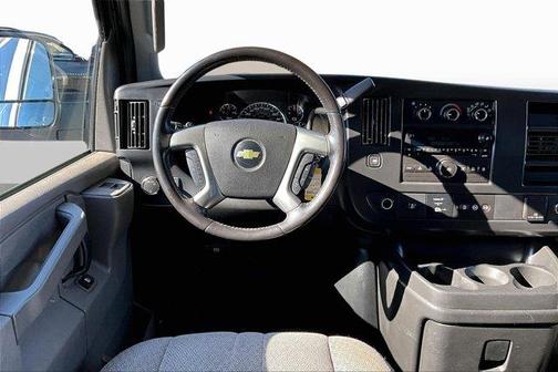 2016 Chevrolet Express 3500 LT