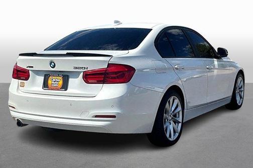 2018 BMW 320 i xDrive