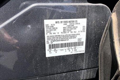 Gray Metallic 2022 Ford Edge Titanium