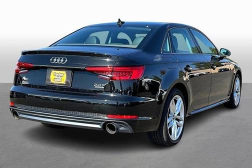 2017 Audi A4 Season of Audi Premium