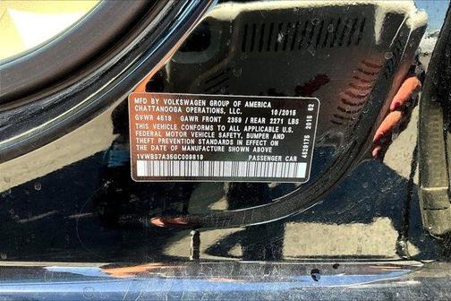 Black 2016 Volkswagen Passat 1.8T SE