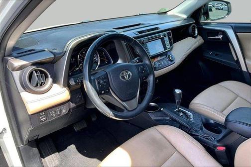 Blizzard Pearl 2014 Toyota RAV4 Limited
