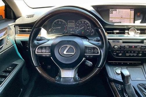 2016 Lexus ES 350 Base