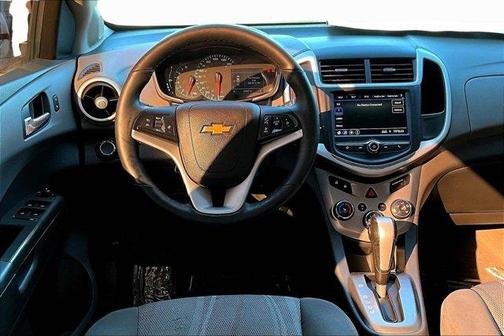 2020 Chevrolet Sonic LT