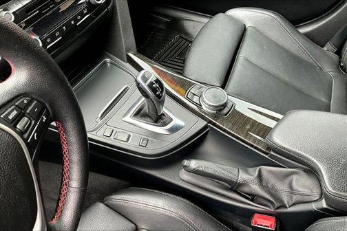 2016 BMW 328 i xDrive SULEV