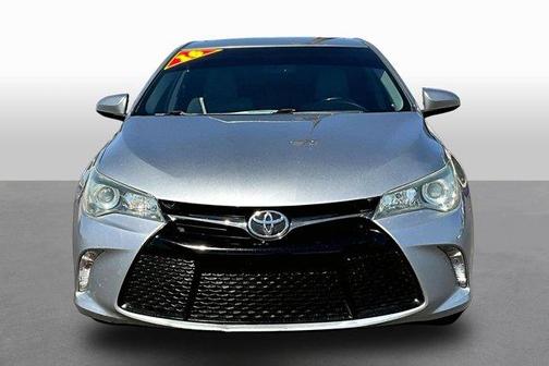 Gray 2016 Toyota Camry XLE