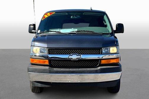 2017 Chevrolet Express 3500 LT