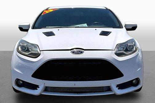 White 2013 Ford Focus ST Base