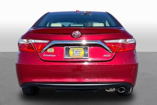 Pearl 2017 Toyota Camry XLE